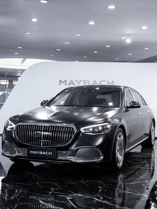 深圳26岚图汽车的售后服务让用户无忧出行，迈巴赫未来的豪华车趋势